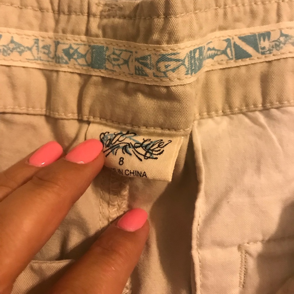 Shorts - Picture 2 of 3